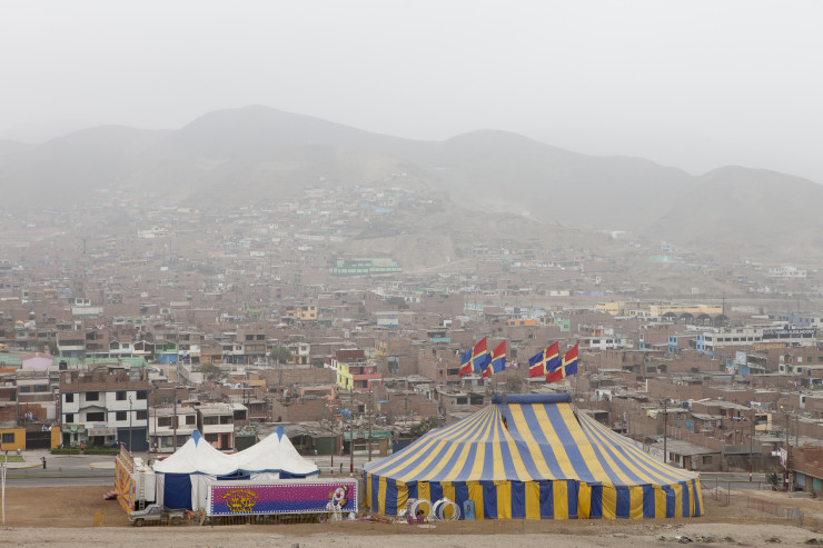 Ongeveer van maart tot oktober is Lima gehuld in dikke mist. 